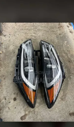 Headlight for Hyundai Sanata 2018 Model