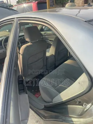 Toyota Camry 2006 Gray
