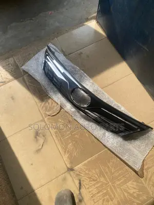 Front Grill Camry 2012