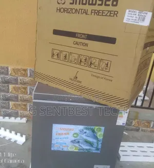 Photo - Snowsea (150ltrs) Chest Freezer Comes With Interior Light