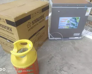 Photo - Snowsea (150ltr) Freezer With an Easy to Clean Interior