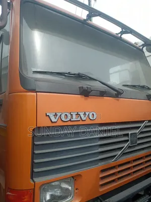 Volvo FL12 Trailer Head Double Axle Tokunbo