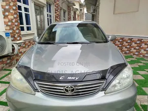 Photo - Toyota Camry 2006 Gray