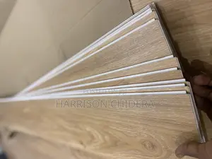 American Luxurious Laminate Flooring Installation