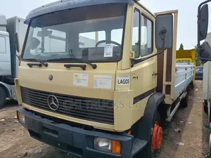 Mercedes Benz 1317 Pickup Truck