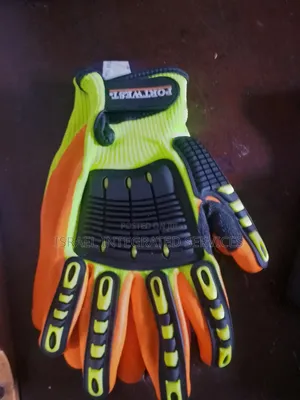 Impact Hand Glove Or Keeper Hand Glove
