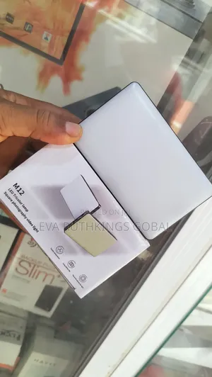 Photo - LED Light Connector