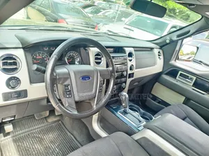 Ford F-150 2012 Black