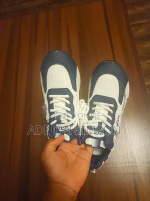 Brand New Fashionable Sneaker