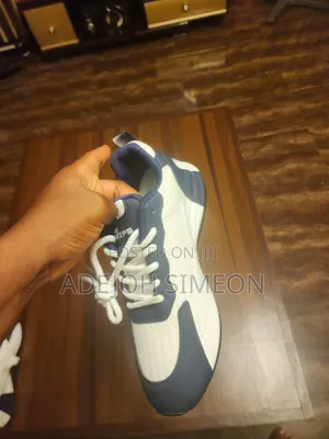 Brand New Fashionable Sneaker