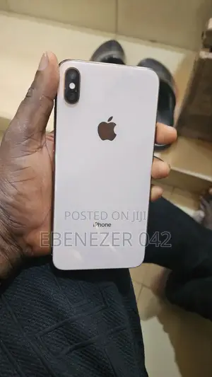 Apple iPhone XS Max 64 GB Gold