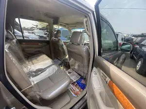 Lexus GX 470 2007 Gold