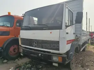 Mercedes Benz 814 German Pickup Truck