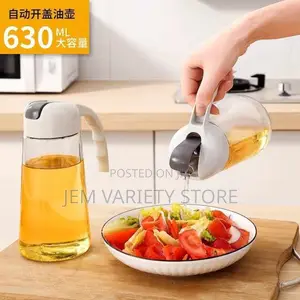 630ml Auto Flip Dispenser Storage Oil Bottle