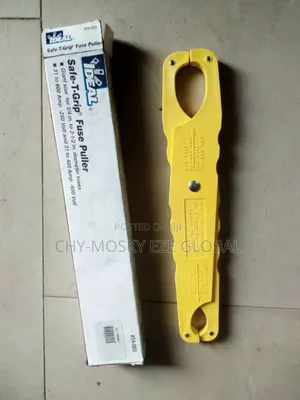 Safe T Grip (Fuse Puller)