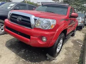 Toyota Tacoma 2008 Red