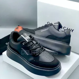 Photo - Original Givenchy