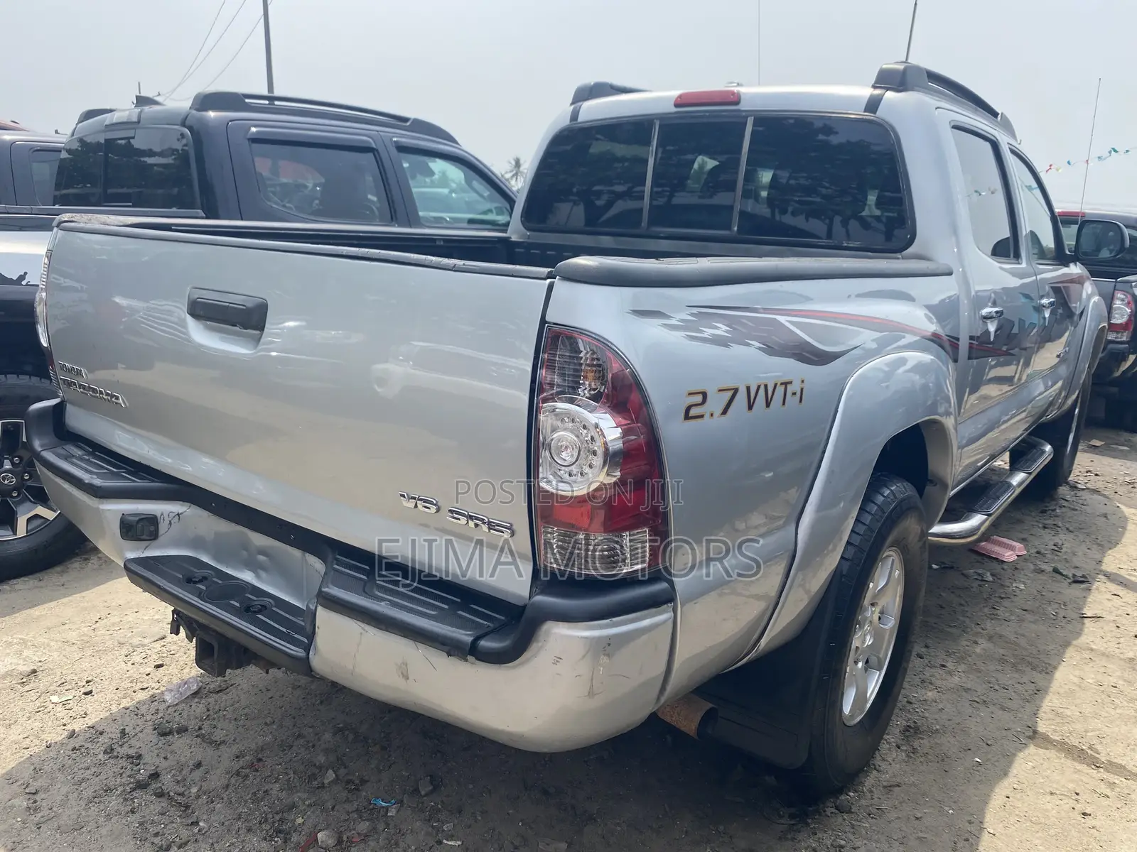 Toyota Tacoma 2010 Silver