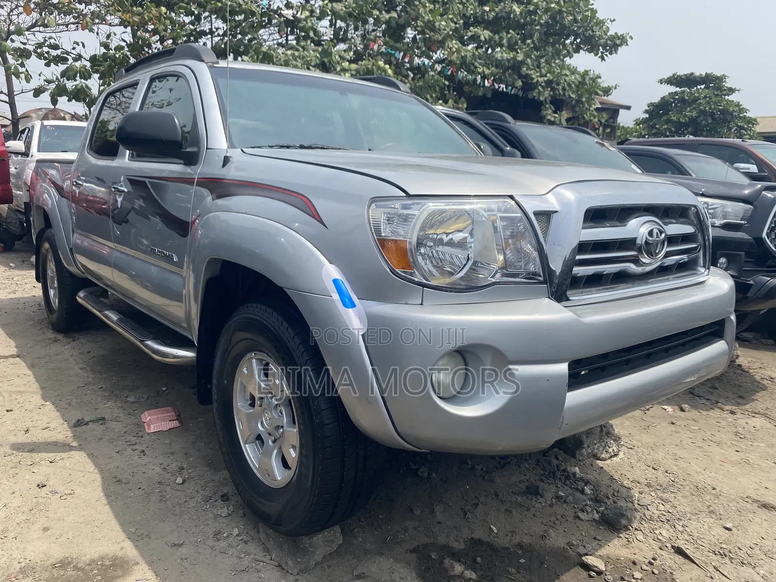 Toyota Tacoma 2010 Silver
