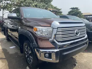 Toyota Tundra 2018 Brown