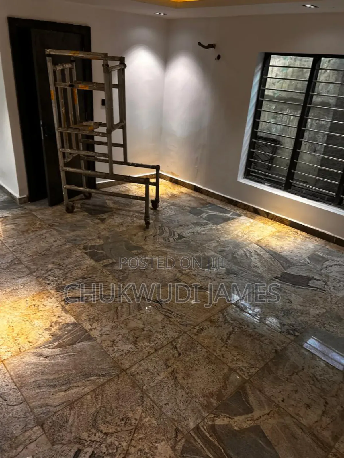 5bdrm Duplex in Garki Property, Area 11 for rent