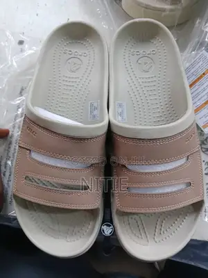 Quality Crocs Yukon Slides