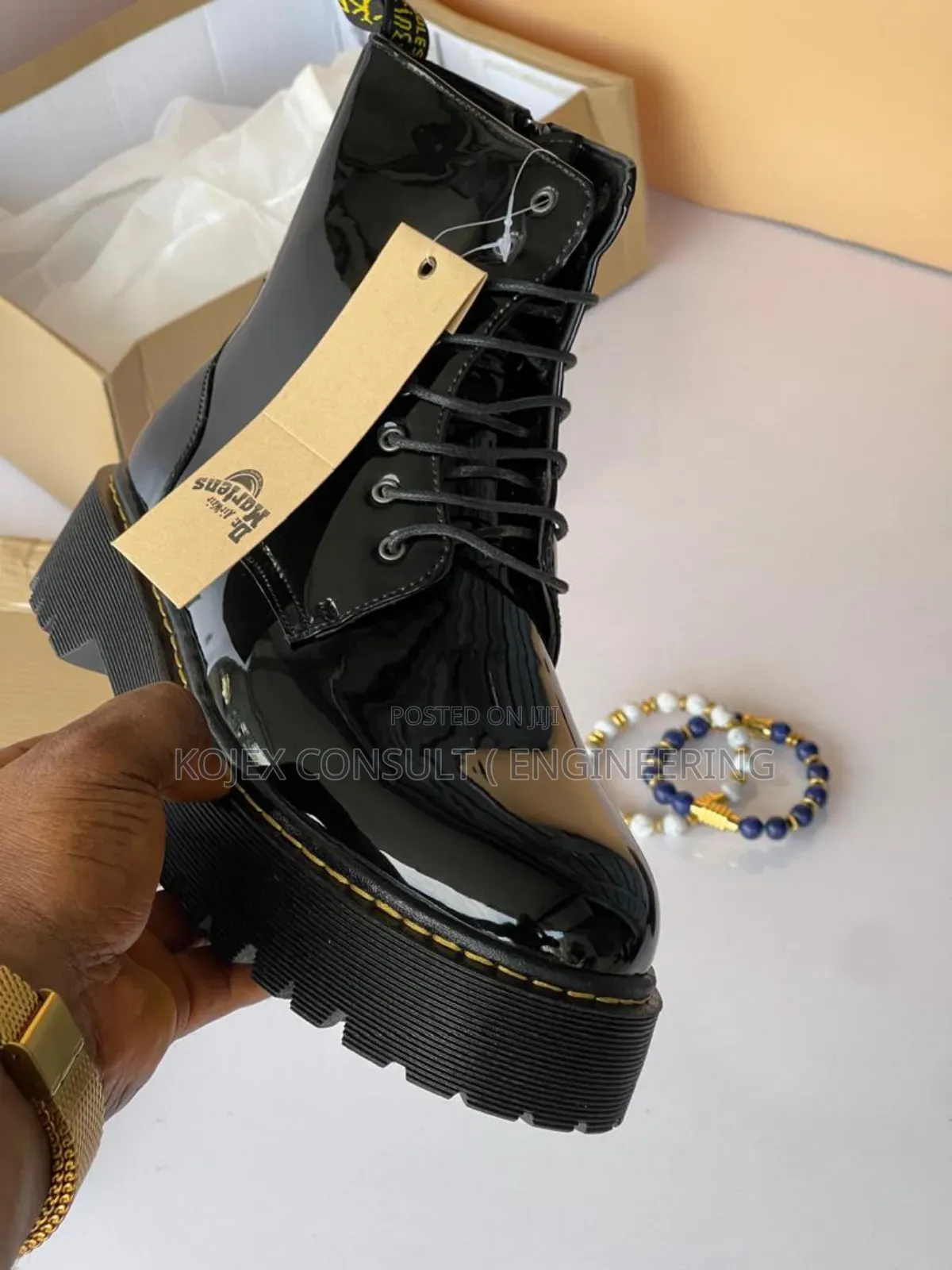 Dr Marten Boot High Sole