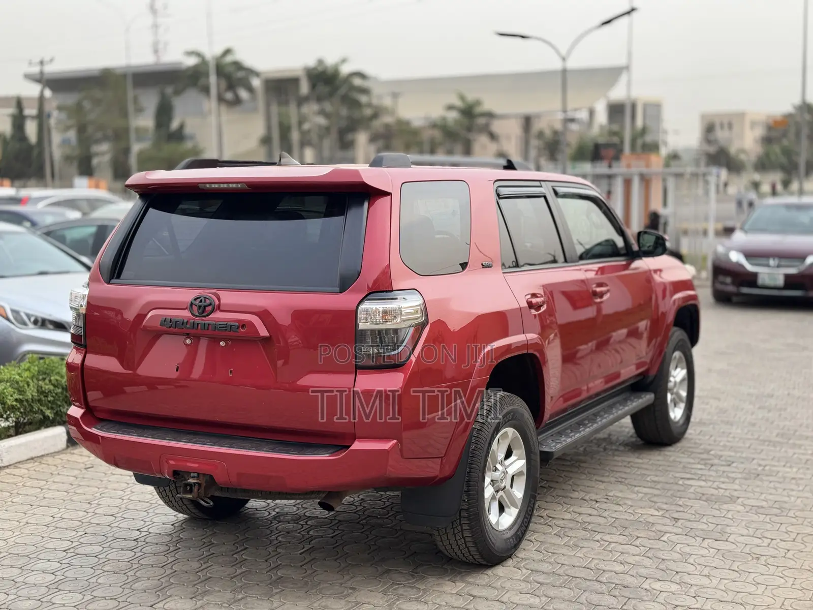 Toyota 4-Runner 2016 Red