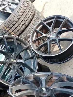 Quality Alloyd Wheels for Ur Vehicle 18inch Alloy BBS