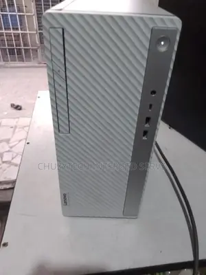 Desktop Computer Lenovo 8GB Intel Core I3 SSD 256GB