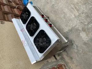 Standing 3 Burners Kitchen Cooker