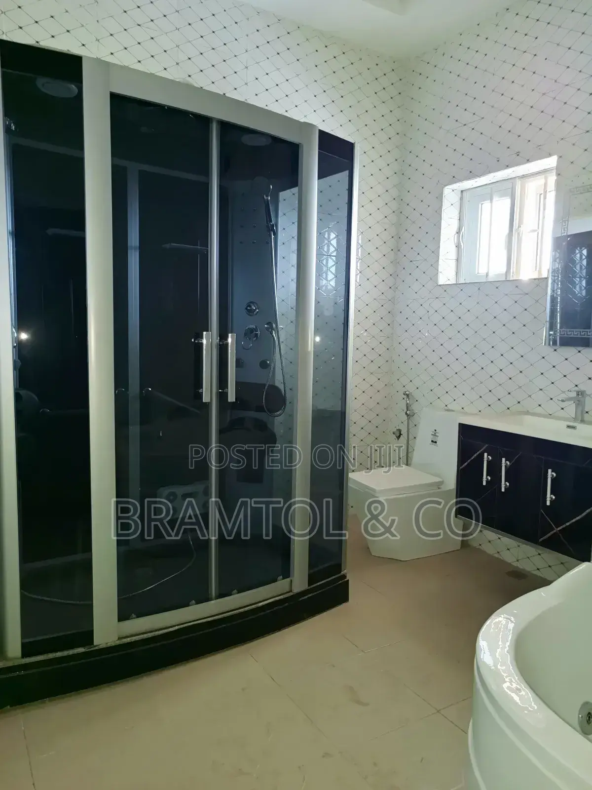 6bdrm Duplex in Asokoro for rent