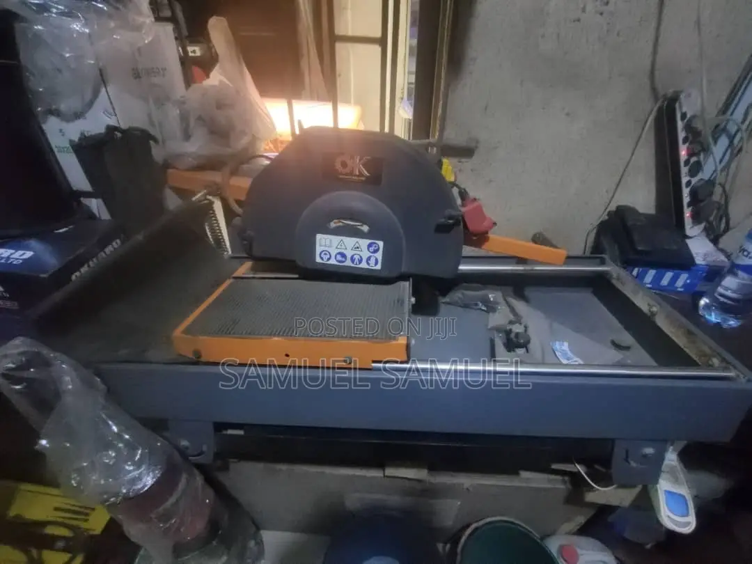 Stone / Tile Cutter