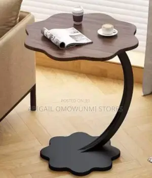 Flower Design Nordic Side Stool