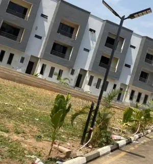 Furnished 5bdrm Duplex in Mabushi for sale