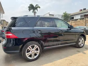 Mercedes-Benz M Class ML 350 4Matic 2012 Matt Black
