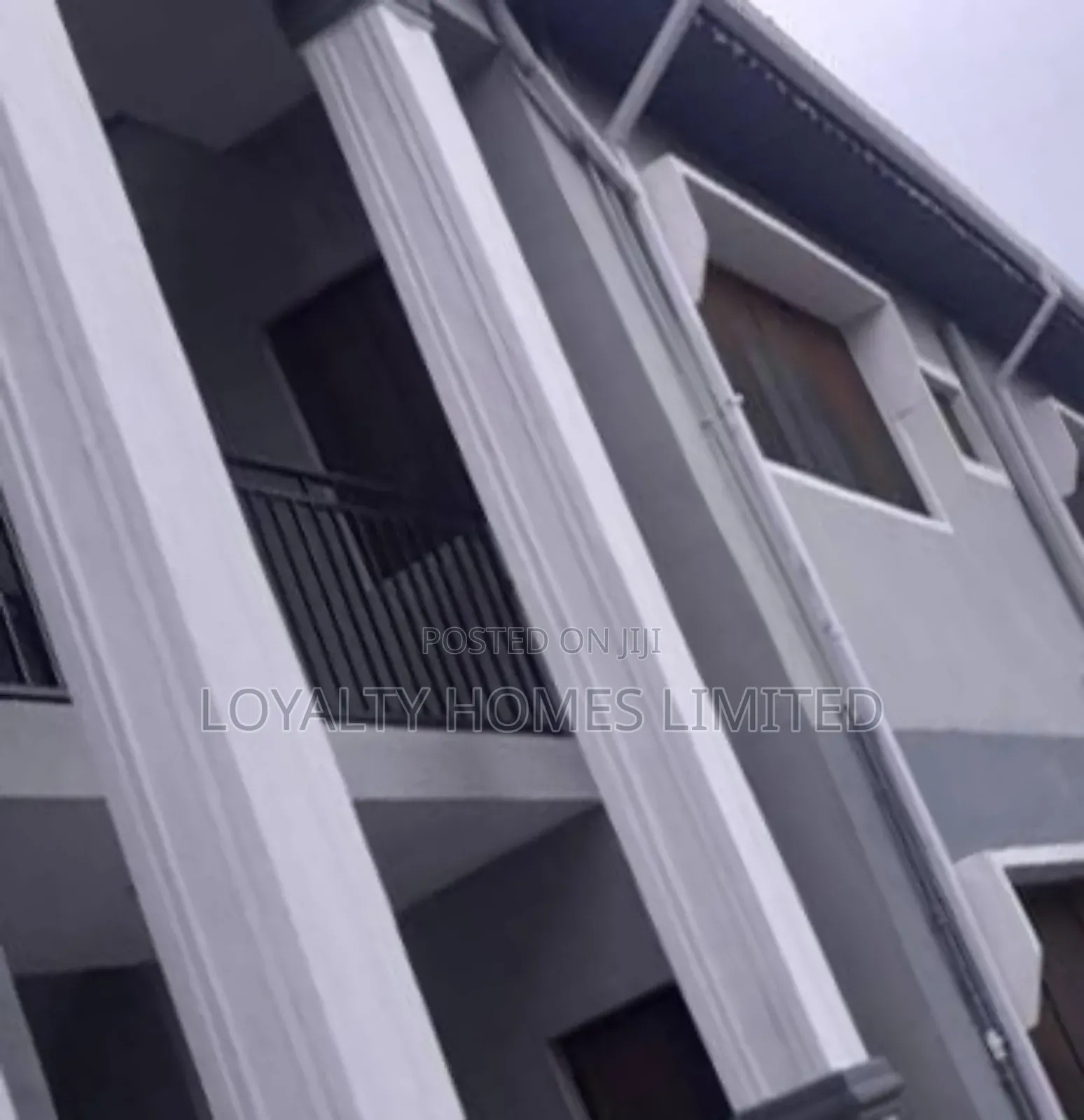Furnished 3bdrm Block of Flats in Ipaja for sale