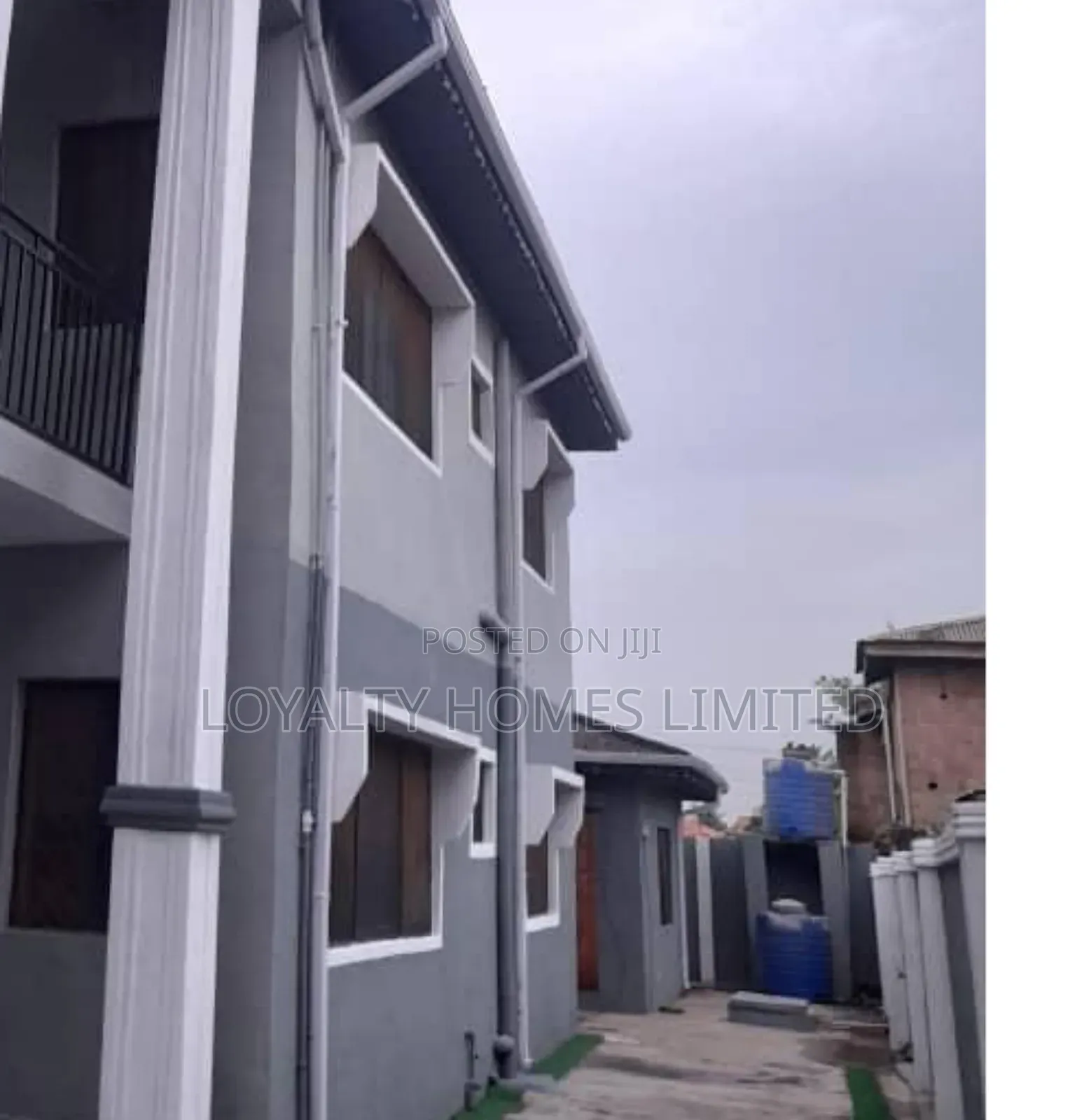 Furnished 3bdrm Block of Flats in Ipaja for sale