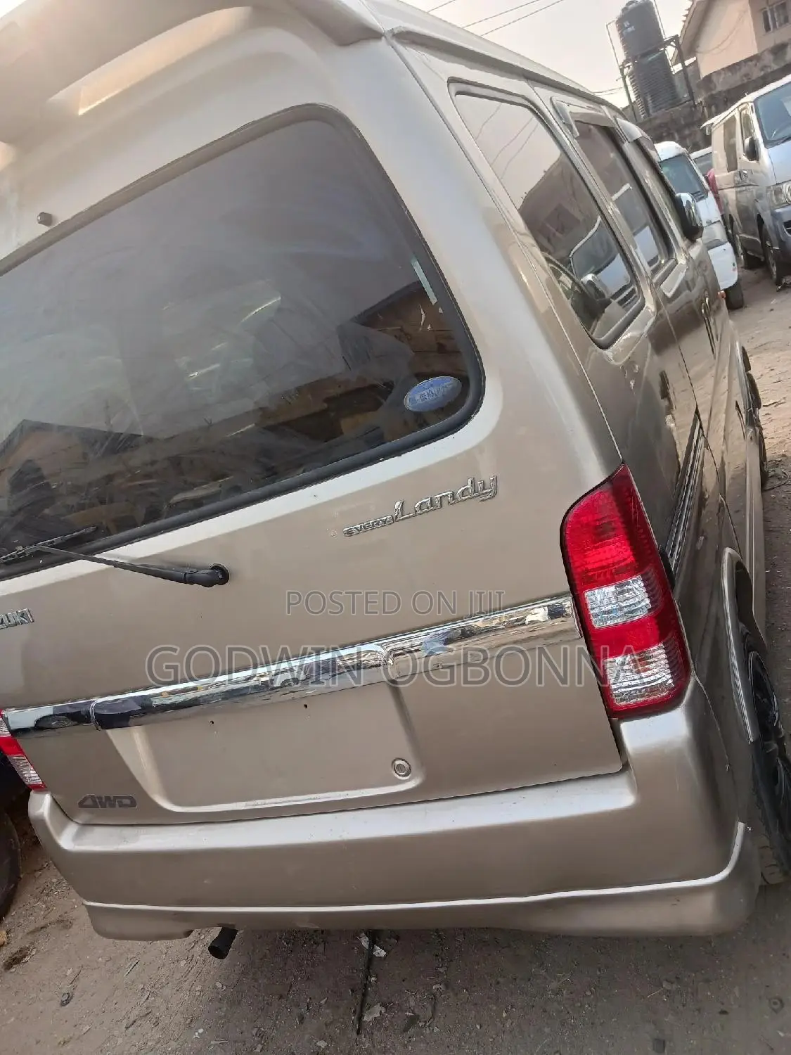 Suzuki Every 2010 Gold