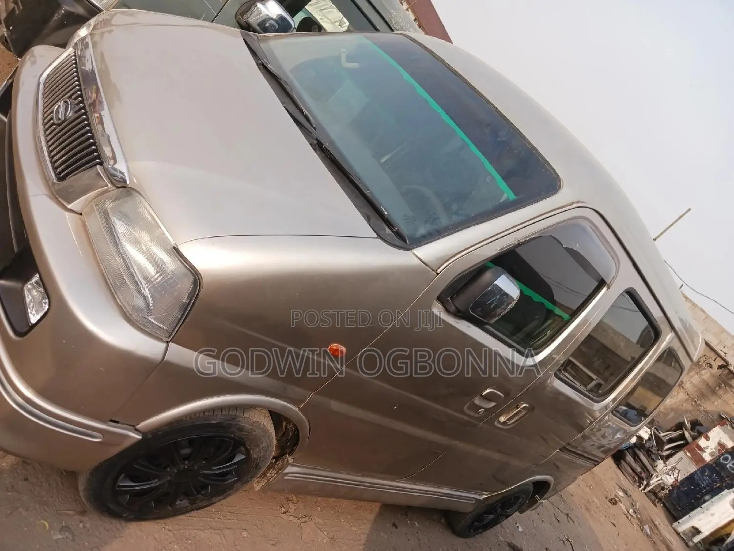 Suzuki Every 2010 Gold