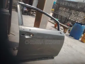 Toyota Venza 2013 Front Door Right Side