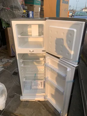 Skyrun 138 Litres Fridge With Large Freezer Space