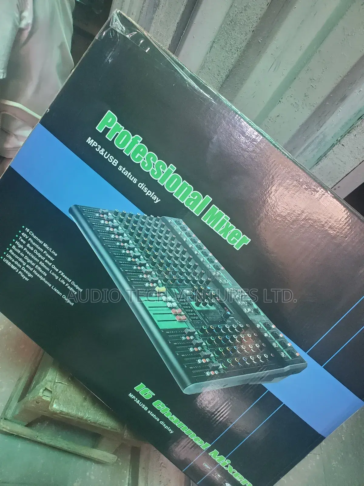 Yamaha 16 Channel Mixer DSP