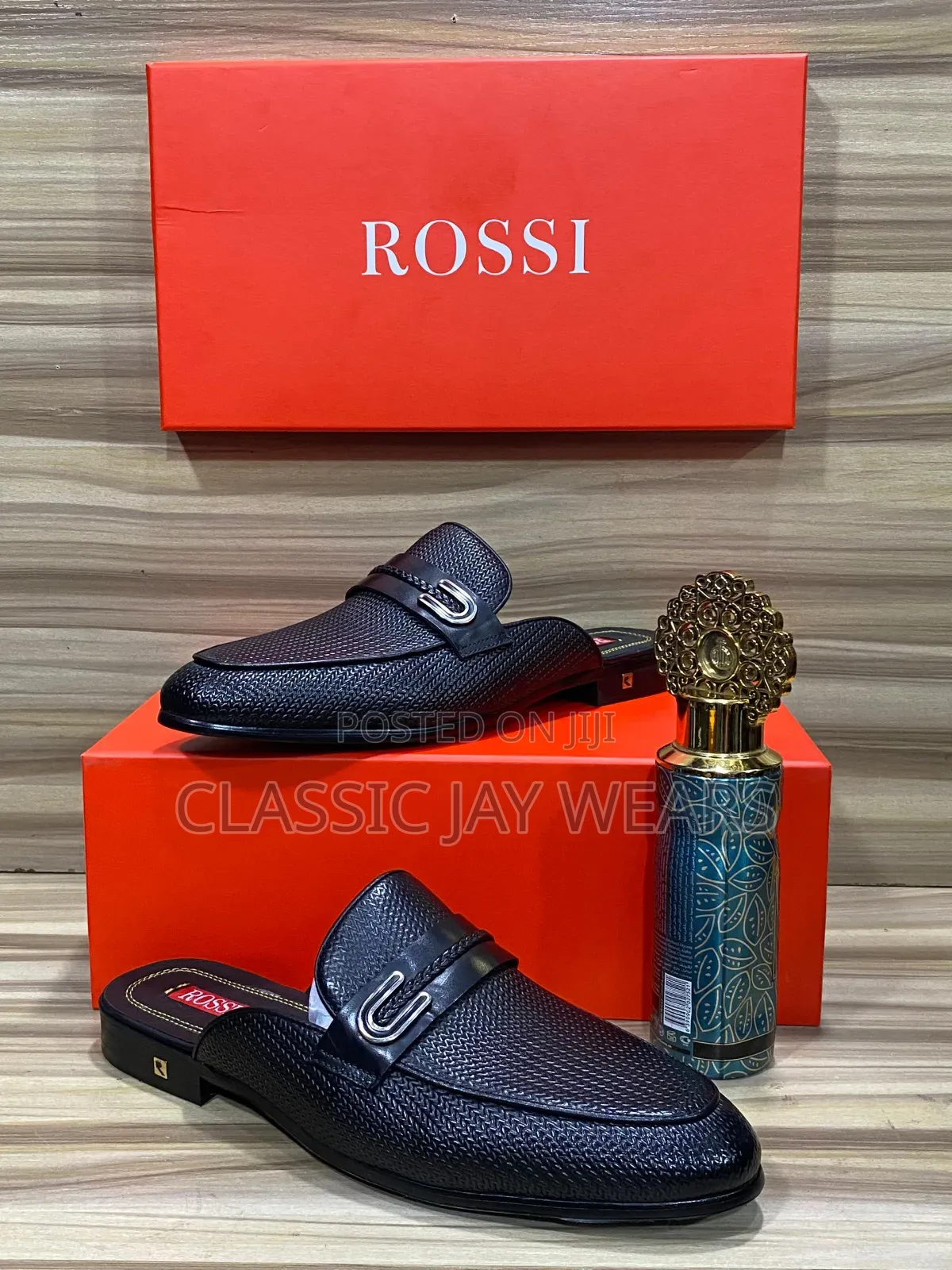 Quality Cooperate Half Shoe Available in Sizes