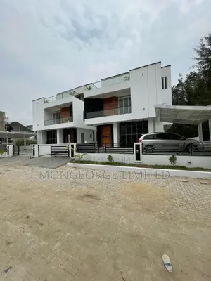 5bdrm Duplex in Lekki County, Ikota for sale