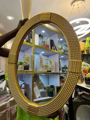 Oval Rattan Edges Decorative Mirror