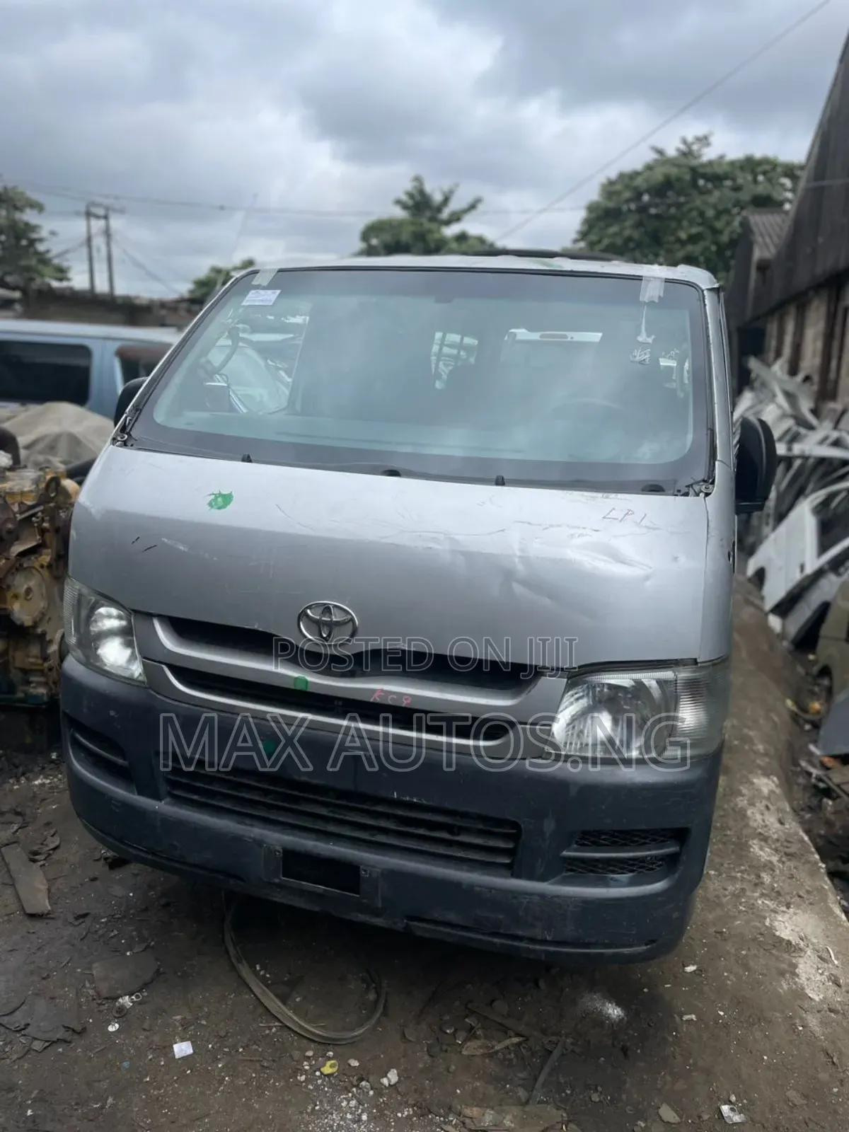 Toyota HiAce 2009 Silver