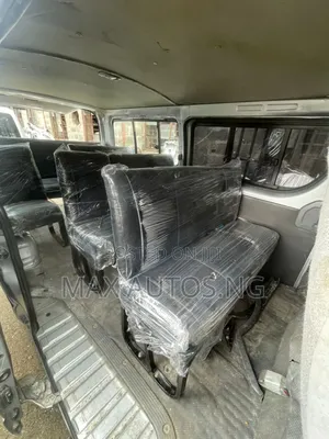 Toyota HiAce 2009 Silver