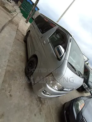 Toyota HiAce 2010 Grey