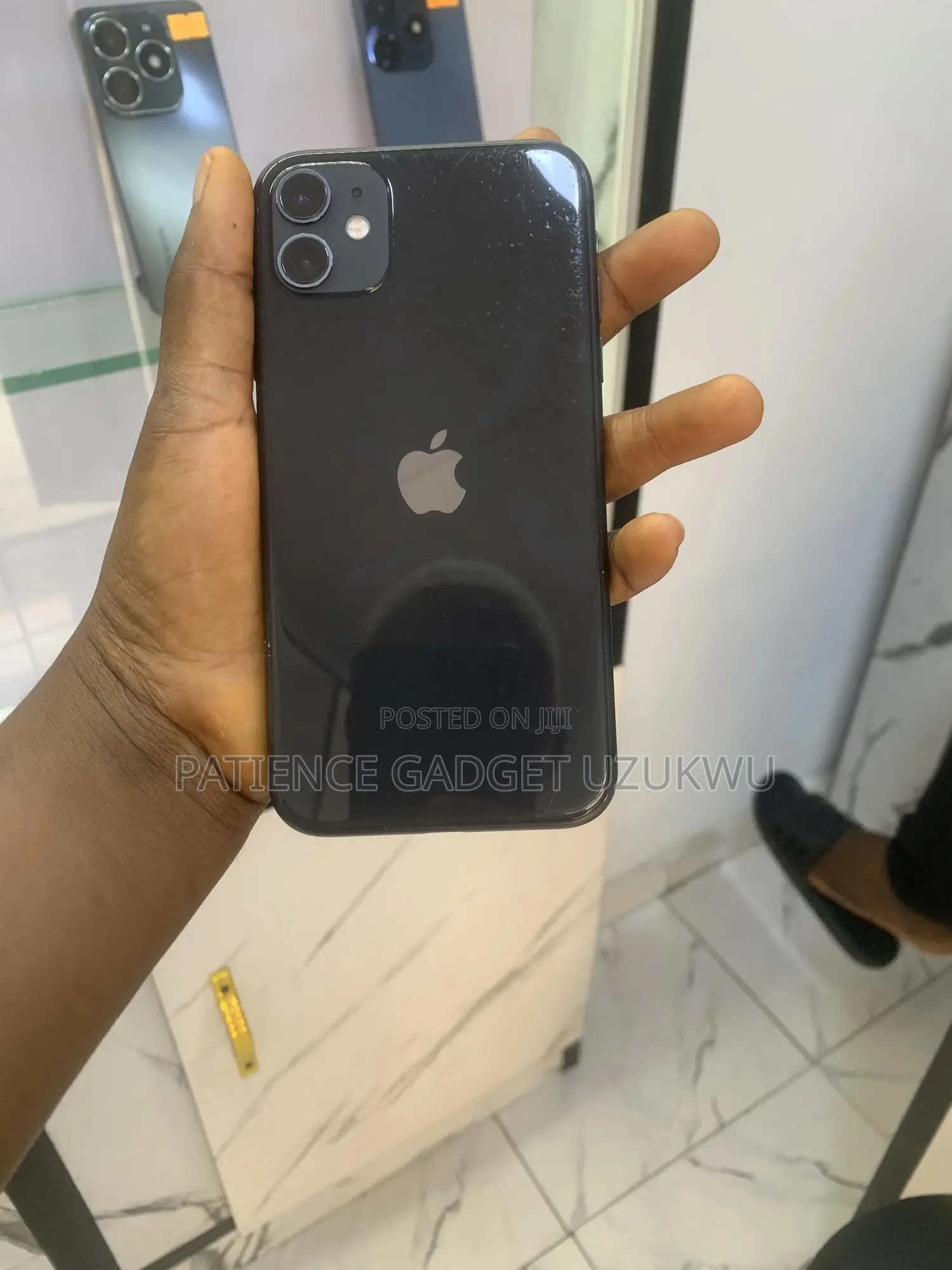 Apple iPhone 11 64 GB Black